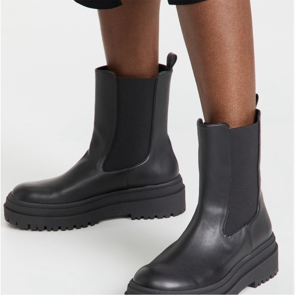 NWB NWT Good American Chelsea Combat
Boot In Black Leather Size 9.5 - Picture 1 of 15